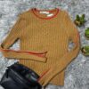 Top de punto marrón de Zara